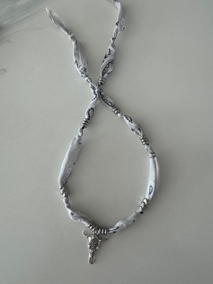 Luck Bandana Necklace
